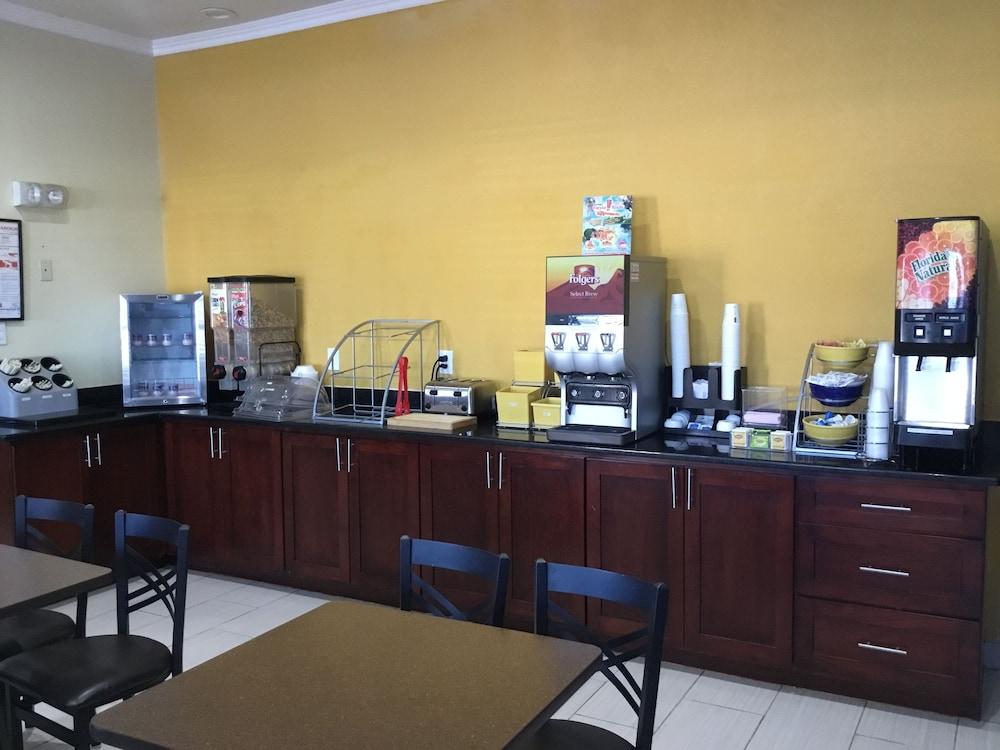 圣安东尼奥海洋世界戴斯酒店 外观 照片